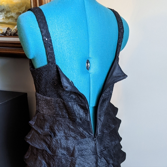 R&M Richards Black Ruffle Cocktail Dress - 8P - Picture 15 of 16